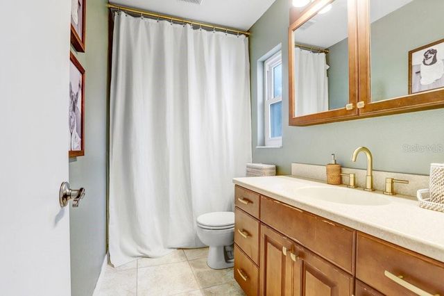 3703 KITMORE PLACE, Valrico, FL 33596