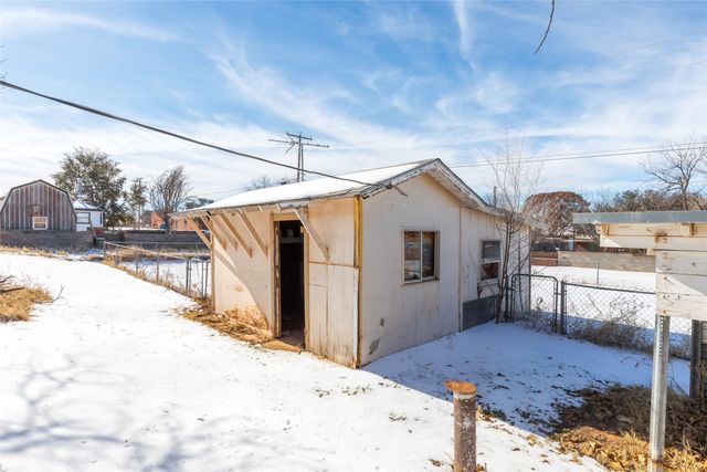 1902 Bristol Drive, Sweetwater, TX 79556