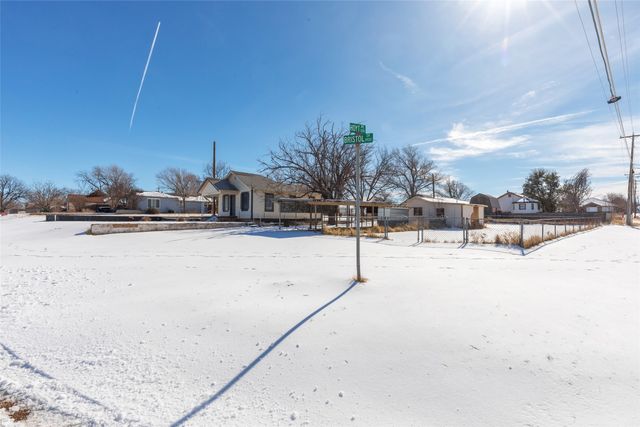 1902 Bristol Drive, Sweetwater, TX 79556