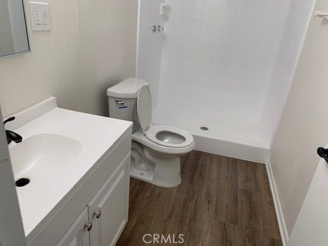 3209 W 110th Street front house, Inglewood, CA 90303