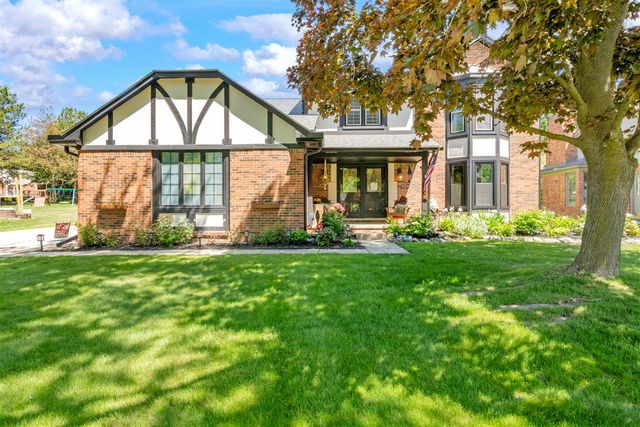 3394 Edmunton Drive, Rochester Hills, MI 48306