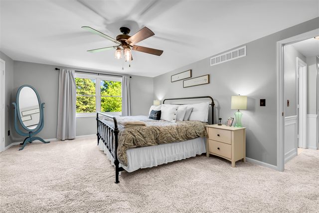 3394 Edmunton Drive, Rochester Hills, MI 48306