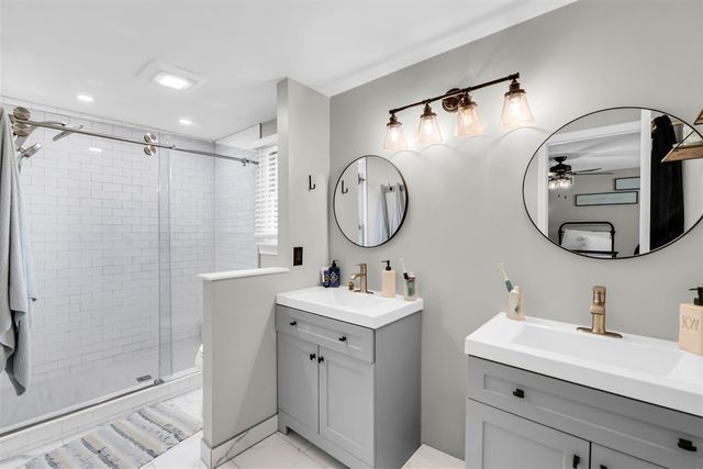 3394 Edmunton Drive, Rochester Hills, MI 48306