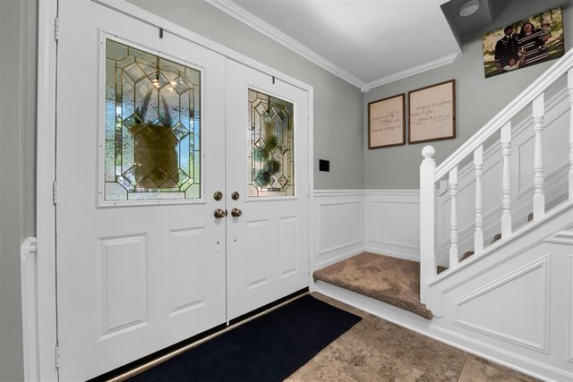 3394 Edmunton Drive, Rochester Hills, MI 48306