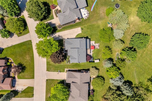 3394 Edmunton Drive, Rochester Hills, MI 48306
