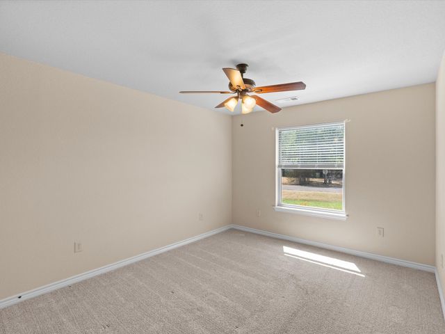 209 Main Street, Tioga, TX 76271