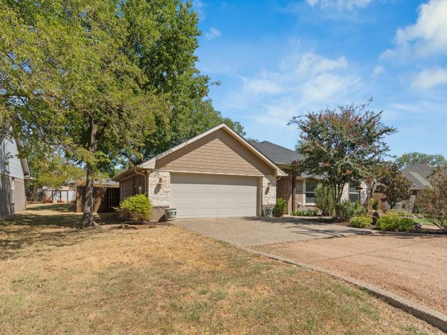 209 Main Street, Tioga, TX 76271