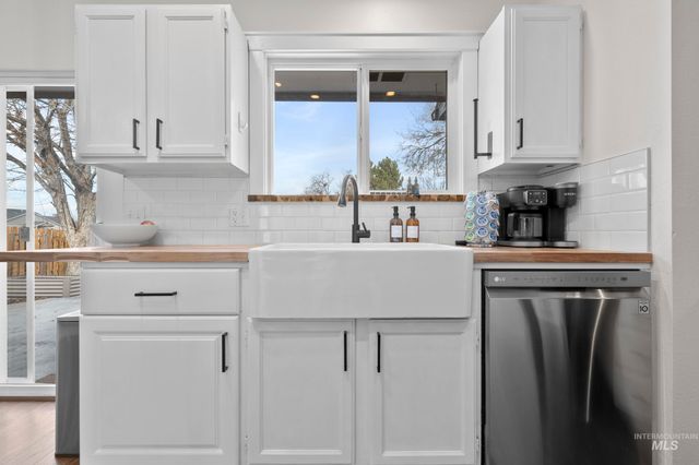 3628 S Carbondale Pl, Meridian, ID 83642
