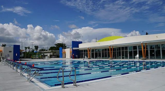 110 SE 7th Street 4, Hallandale Beach, FL 33009