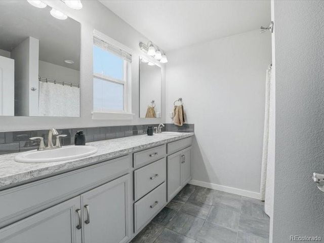 1106 Osprey Way, Wiggins, CO 80654
