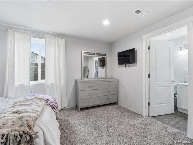 1106 Osprey Way, Wiggins, CO 80654