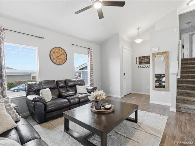 1106 Osprey Way, Wiggins, CO 80654