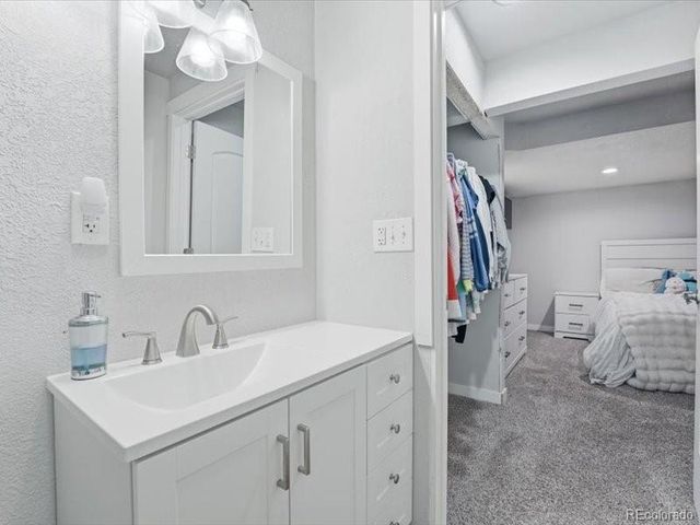1106 Osprey Way, Wiggins, CO 80654