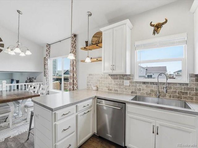 1106 Osprey Way, Wiggins, CO 80654
