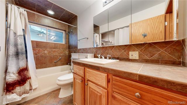 545 Estes Street, Lakewood, CO 80226