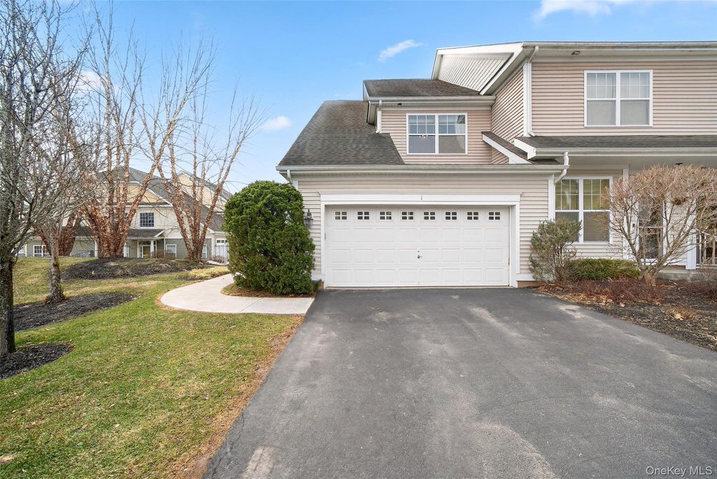 1 High Ridge Lane, Middletown, NY 10940