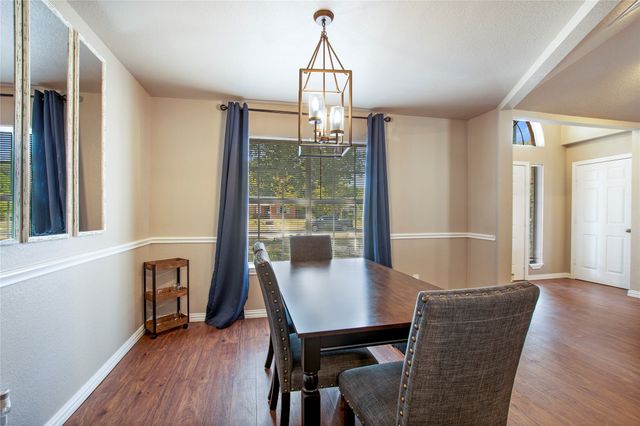 2004 Cedar Crest Boulevard, Dallas, TX 75203