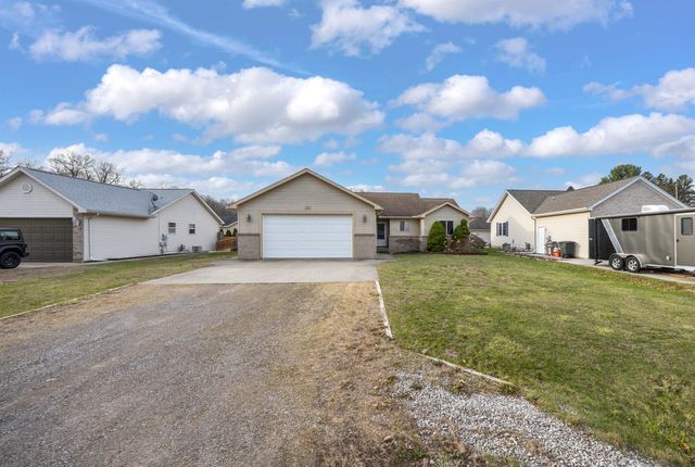 2435 Fruit Street, Algonac, MI 48001