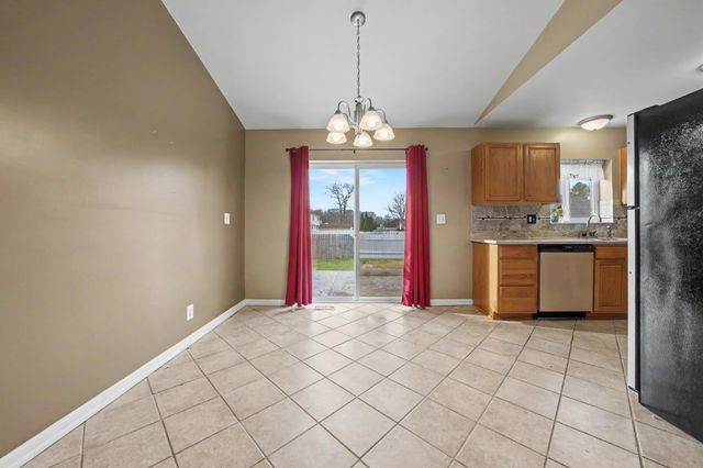 2435 Fruit Street, Algonac, MI 48001