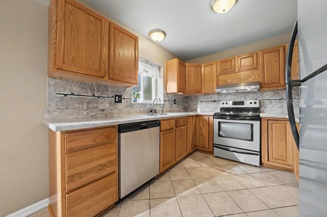 2435 Fruit Street, Algonac, MI 48001