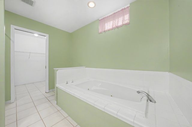 2435 Fruit Street, Algonac, MI 48001