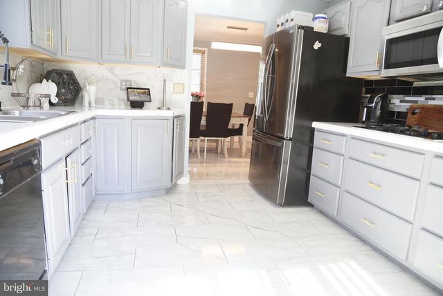 17421 TRIPOLI BLVD, Dumfries, VA 22026