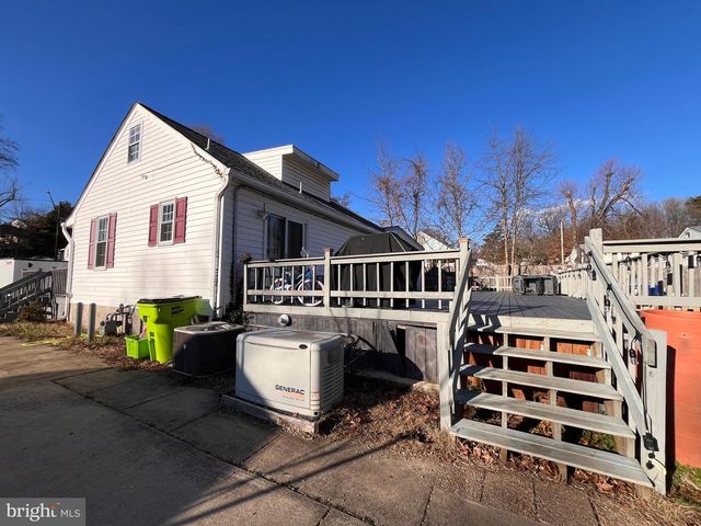 17421 TRIPOLI BLVD, Dumfries, VA 22026