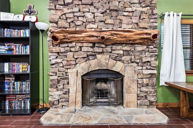 134 Sherwood Trail, Silsbee, TX 77656