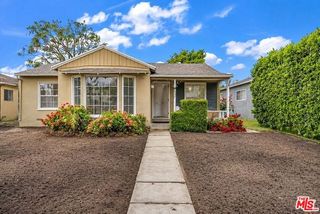 6531 Hayvenhurst Avenue, Los Angeles, CA 91406