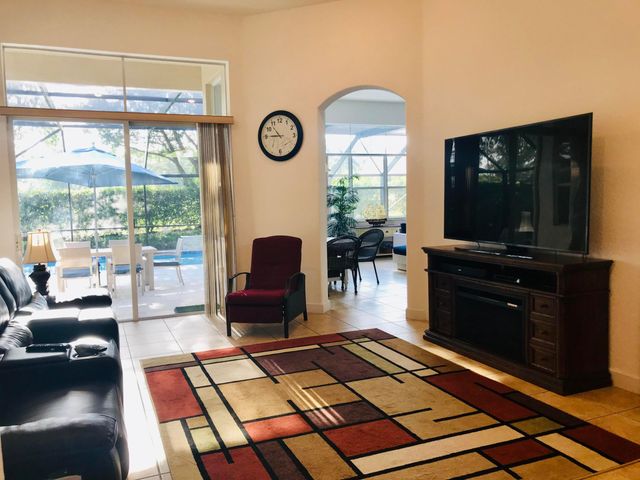 10440 Cypress Lakes Preserve Drive, Wellington, FL 33449
