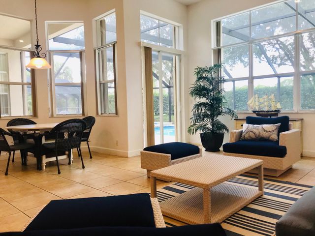 10440 Cypress Lakes Preserve Drive, Wellington, FL 33449