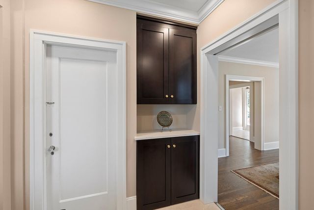 1307 E Delmar Street, Springfield, MO 65804