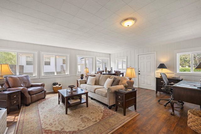 1307 E Delmar Street, Springfield, MO 65804