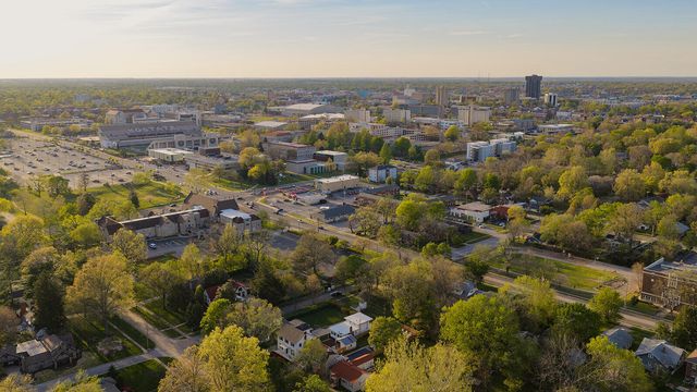 1307 E Delmar Street, Springfield, MO 65804