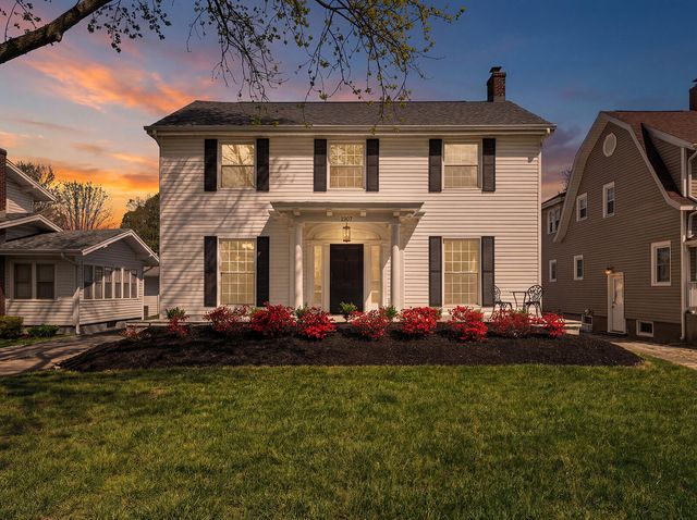 1307 E Delmar Street, Springfield, MO 65804