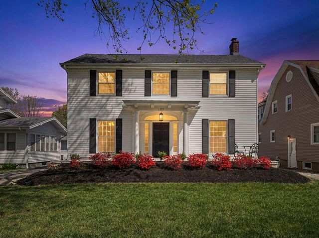 1307 E Delmar Street, Springfield, MO 65804