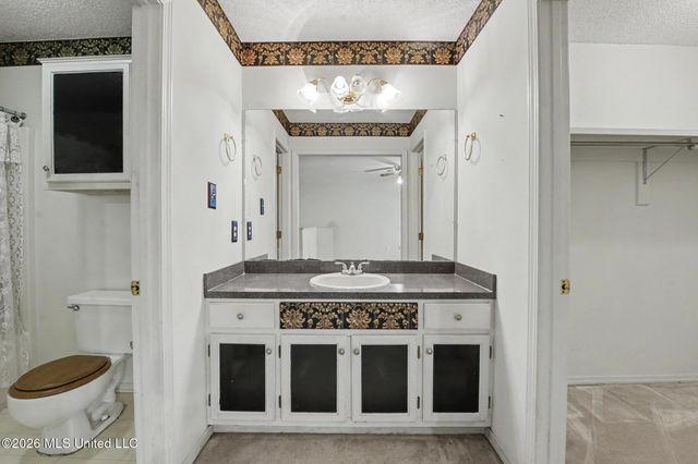 6816 Awini Street, Diamondhead, MS 39525