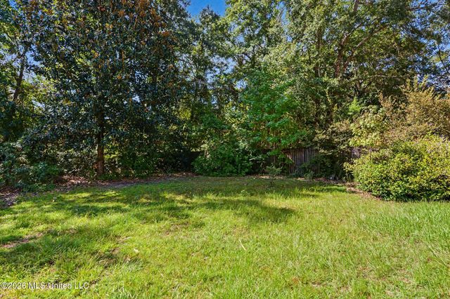 6816 Awini Street, Diamondhead, MS 39525