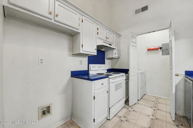 6816 Awini Street, Diamondhead, MS 39525