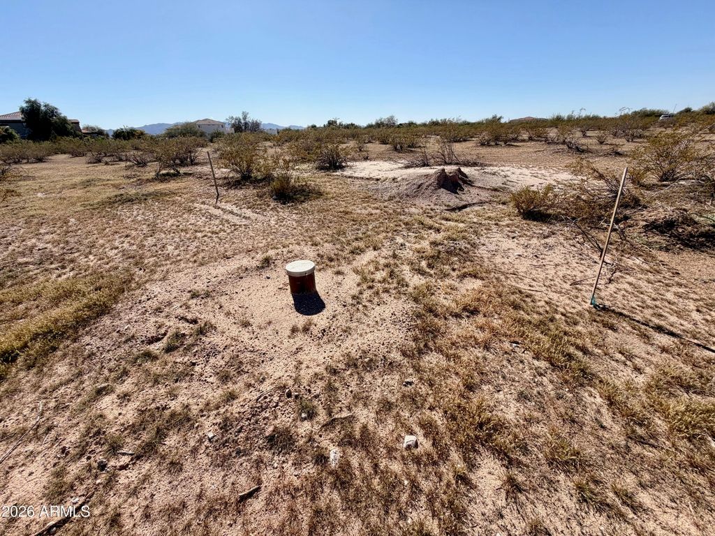 Image 3 of property listing at 287XX N 205th Avenue 5 Acres, Wittmann, AZ 85361