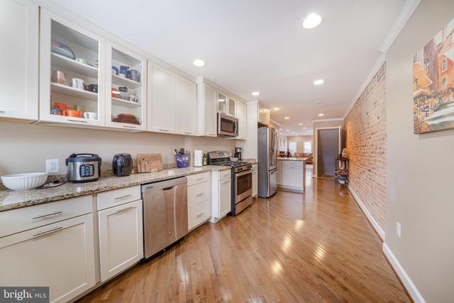 772 W CROSS ST, Baltimore, MD 21230