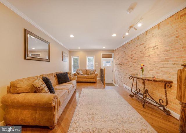 772 W CROSS ST, Baltimore, MD 21230