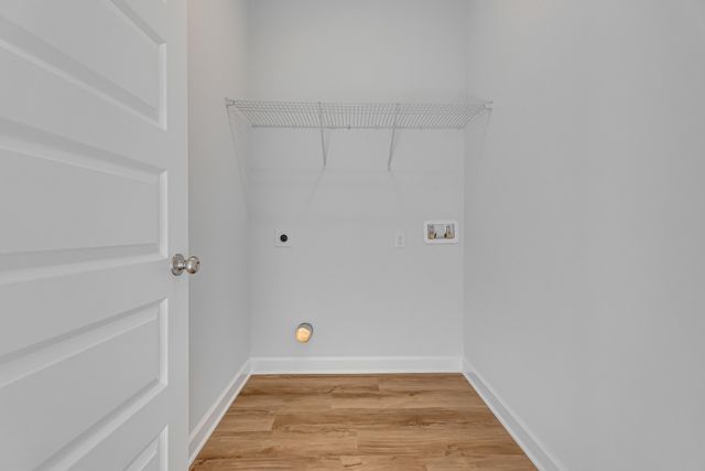 47 Shebbi Lane, Freeport, FL 32439