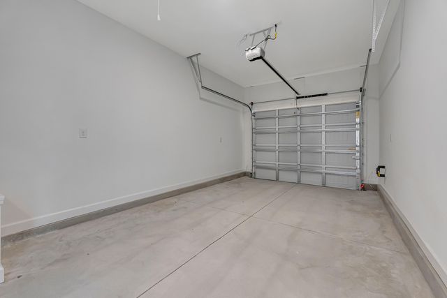 47 Shebbi Lane, Freeport, FL 32439