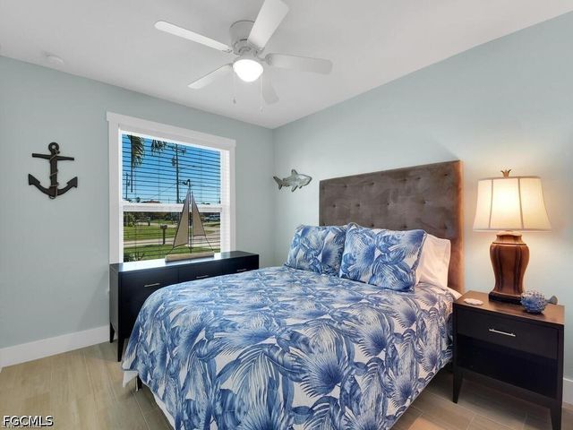 3840 SE 13th AVE, Cape Coral, FL 33904