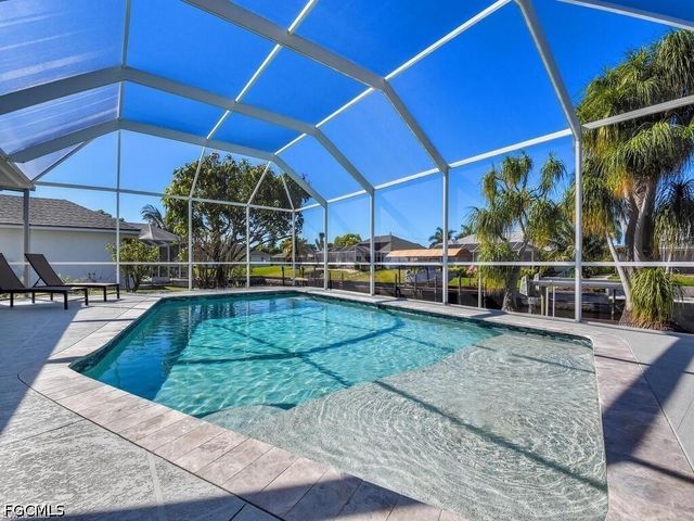 3840 SE 13th AVE, Cape Coral, FL 33904