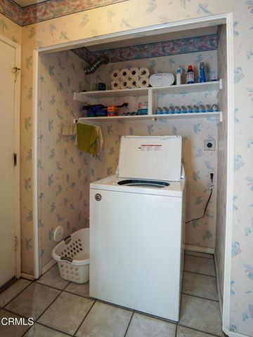 1233 Osage Lane, Ventura, CA 93004