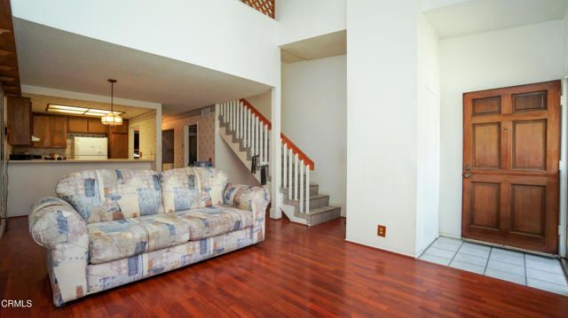 1233 Osage Lane, Ventura, CA 93004