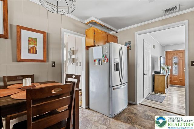 2904 Diamond Avenue, Allentown City, PA 18103