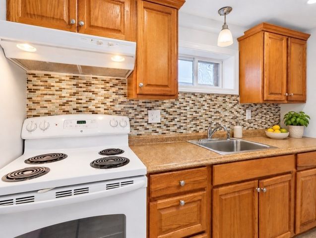57 South Ave 1, Revere, MA 02151